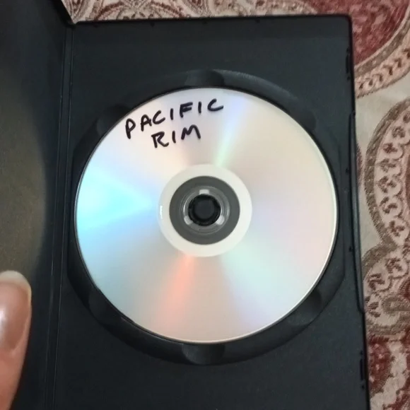 Pacific Rim DVD - Picture 4 of 4